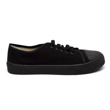 Load image into Gallery viewer, Bata CONQUERER Canvas Lace Black
